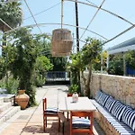 Elenas Slow Living فيلة فاليراكي