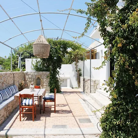 Elenas Slow Living Villa