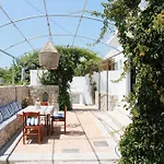 Elenas Slow Living Villa