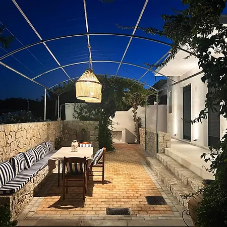 Elenas Slow Living Villa